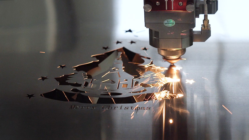 Laser cutting process in Christmas