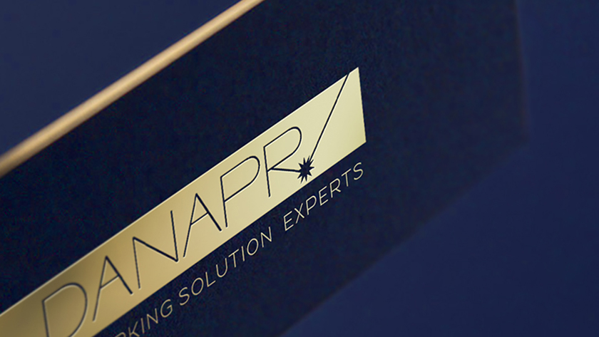 How to adjust the marking depth of the laser marking machine