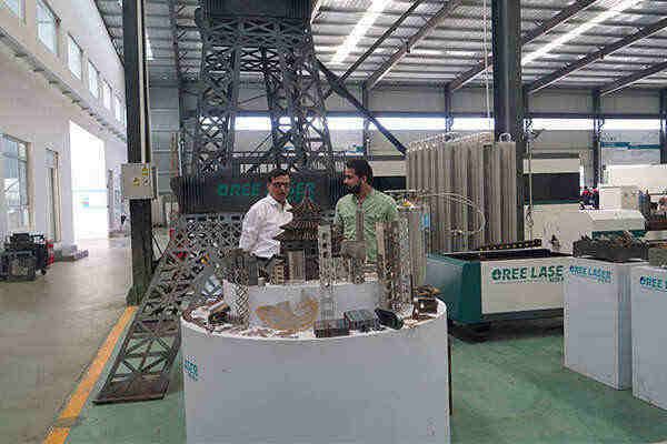 Клиенты высоко оценивают образцы для резки