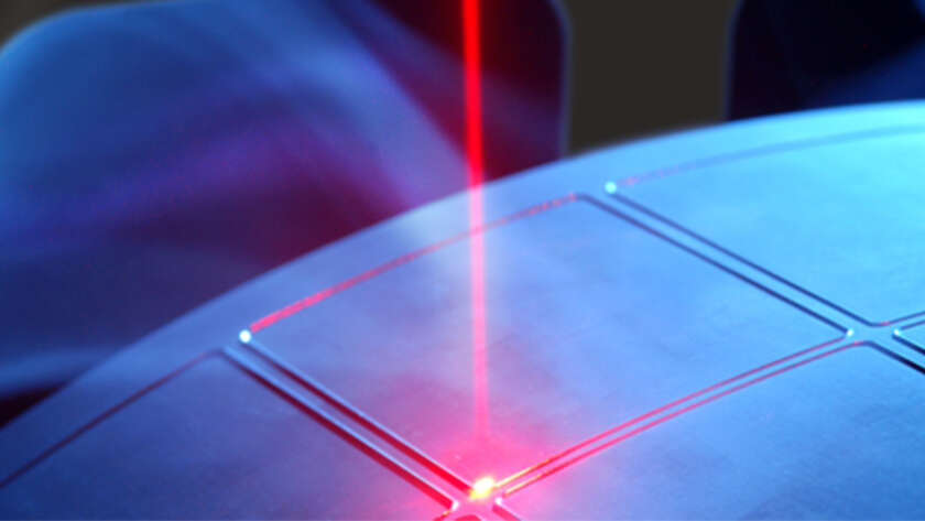 How to choose the correct focus position during laser cutting