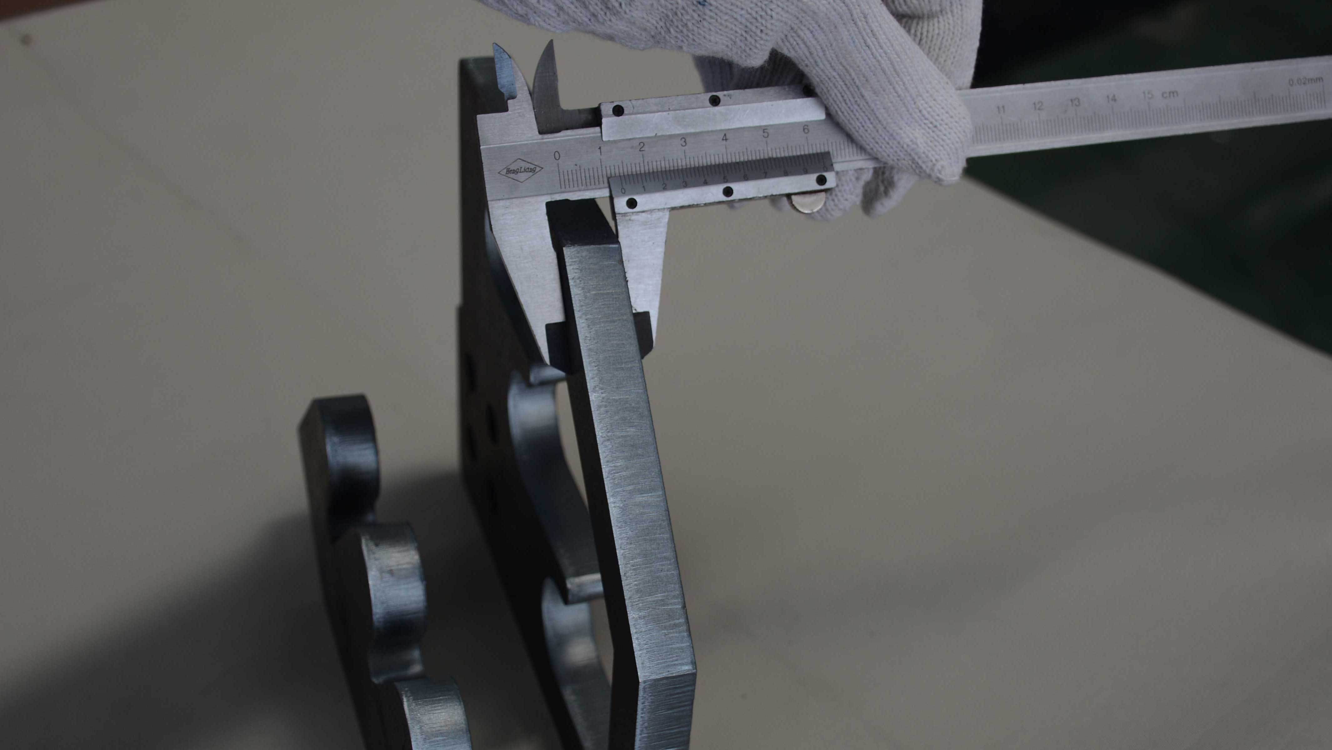 ultra high power fiber laser cutter cut CS, high power laser cutter cut carbon steel